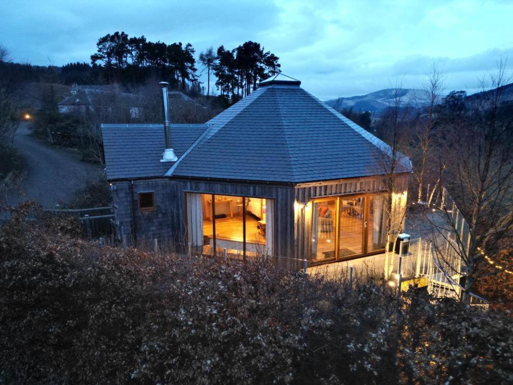 Dalnoid Cottages & Treehouses Nr Glenshee Dış mekan fotoğraf