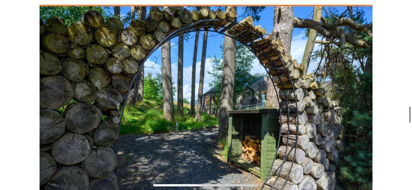 Dalnoid Cottages & Treehouses Nr Glenshee Dış mekan fotoğraf